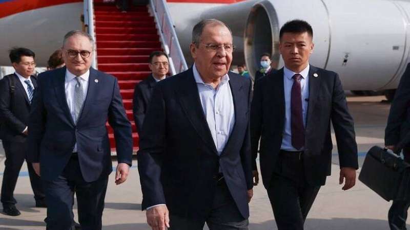  وزير خارجية روسيا يصل إلى الصين لإجراء محادثات بشأن أوكرانيا والعلاقات الثنائية